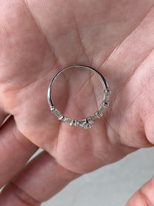 Vintage 18K White Gold Ruby & Diamond Chevron Ring