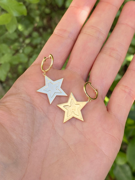 14k fluted star diamond Huggie earrings