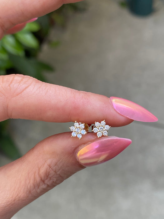 14K Gold Diamond Flower Star Stud Earrings – 0.34 TCW Natural Diamonds