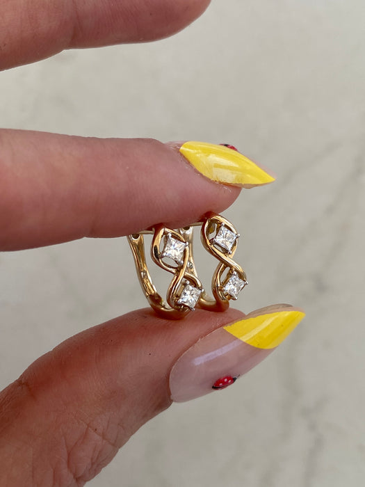 Vintage 10K Gold Princess Cut Diamond Huggie Earrings – 0.25 TCW Natural Diamonds