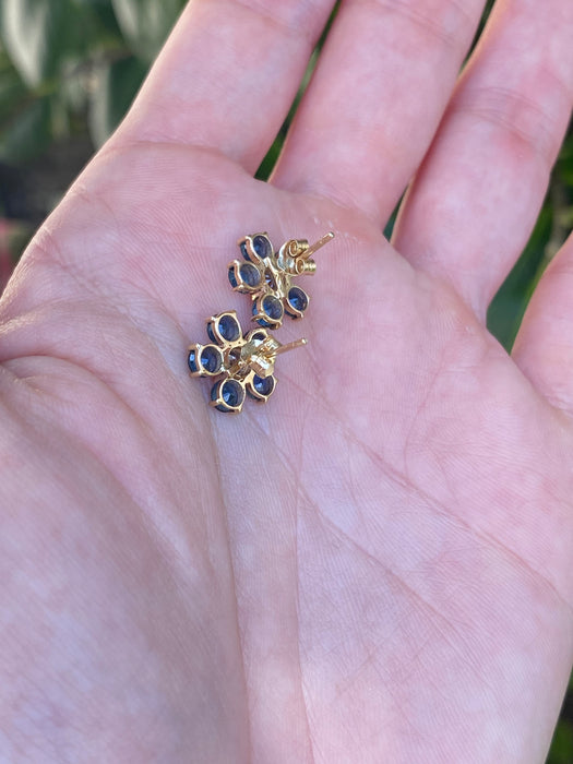 14k blue sapphire and diamond flower stud earrings