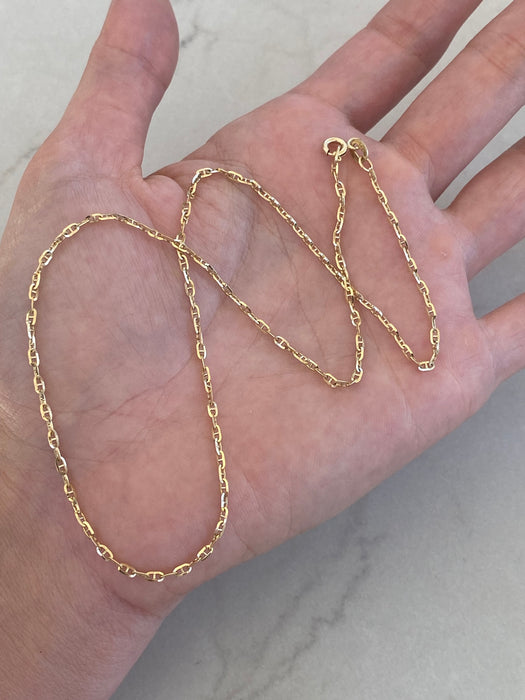 14K Solid Gold Mini Mariner Chain Necklace 16”