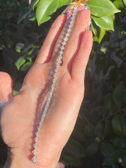 Platinum 850 3 carat diamond tennis bracelet