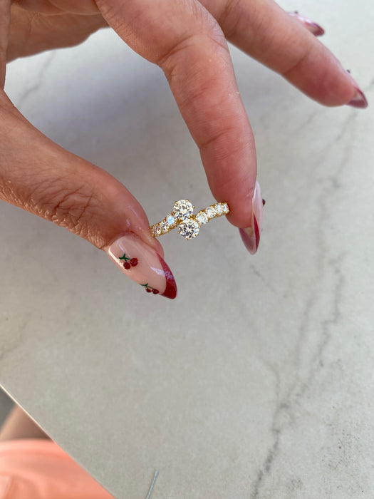 Vintage 18K Gold Natural Diamond Bypass Ring | 1.06 CTW Diamonds