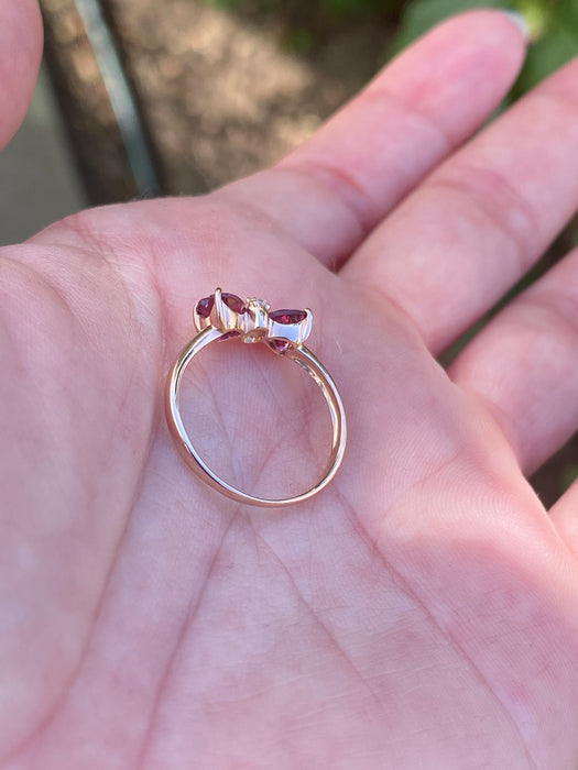 10k rose gold garnet bow ring size 6.5