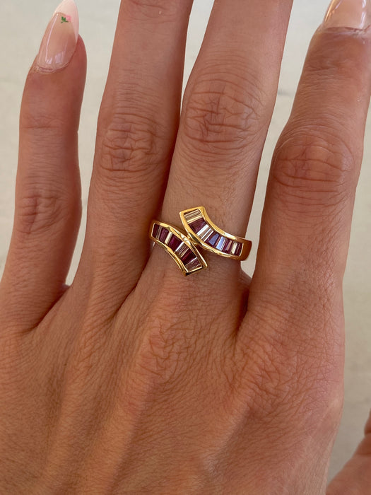 Vintage 18K Gold Baguette Ruby Diamond Ring Size 6