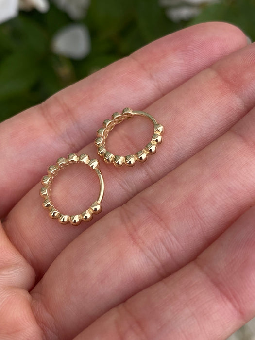 14k bubble huggie earrings