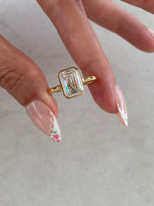14K Gold 3.04 CT Emerald Cut Lab Diamond Ring IGI Certified