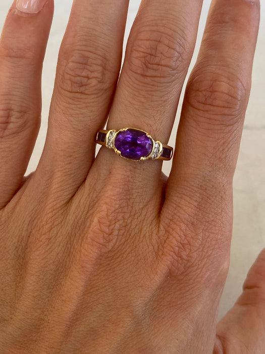 Vintage 14K Gold Amethyst Diamond Ring