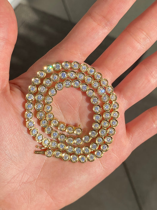 18k bezel set 10.06 tcw diamond tennis necklace