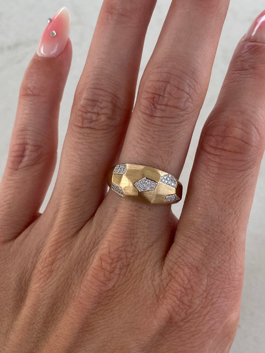 14K Gold Brushed Diamond Dome Ring Size 7