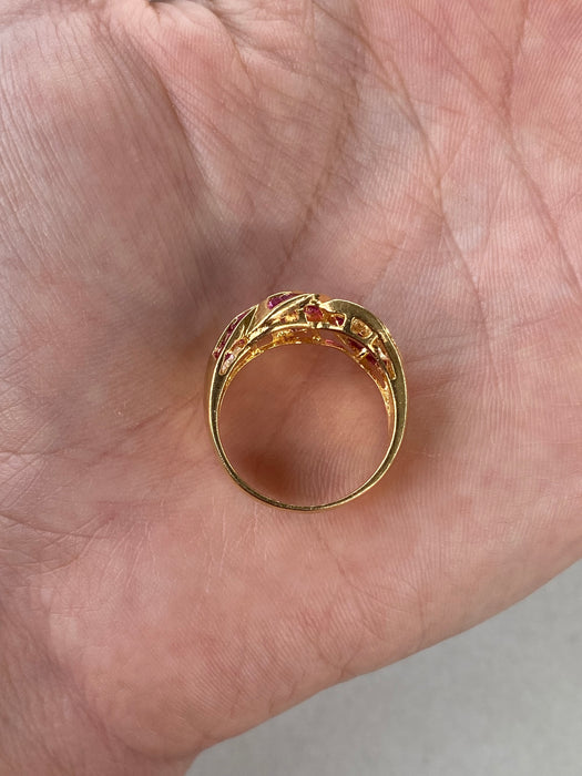 Vintage 18K Ruby & Diamond Baguette Knot Ring
