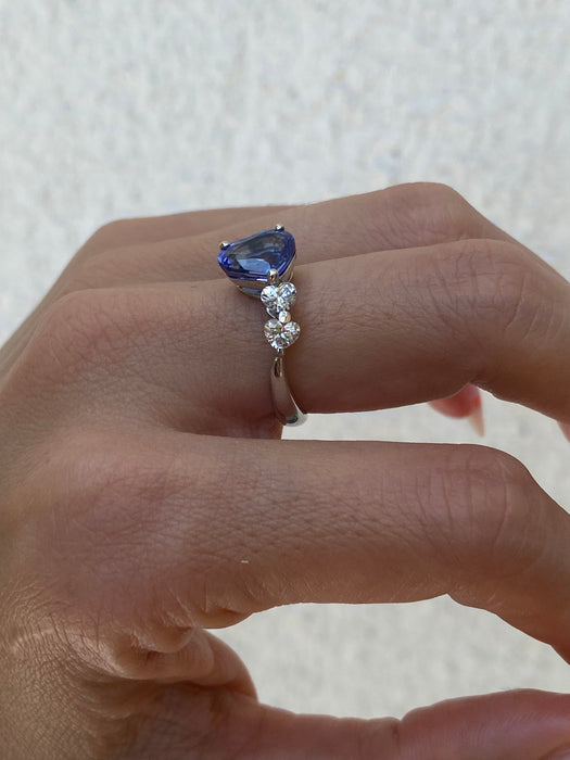 Platinum blue sapphire diamond heart ring size 6.5