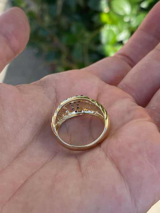 14k croissant blue sapphire ring size 6.75