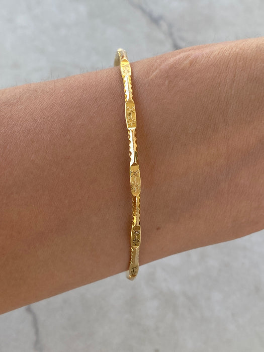 Vintage 18K Textured Palm Tree & Sword Bangle Bracelet