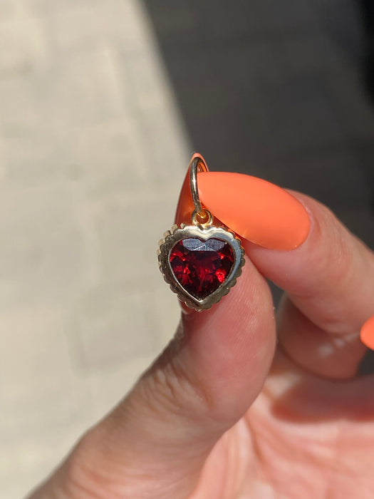 14K Gold Scalloped Garnet Heart Charm