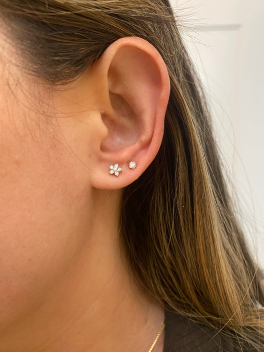 18K White Gold 0.2 TCW Diamond Stud Earrings