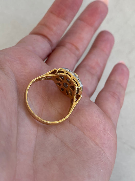 Vintage 18K Gold & Platinum Diamond and Blue Sapphire Flower Heart Ring
