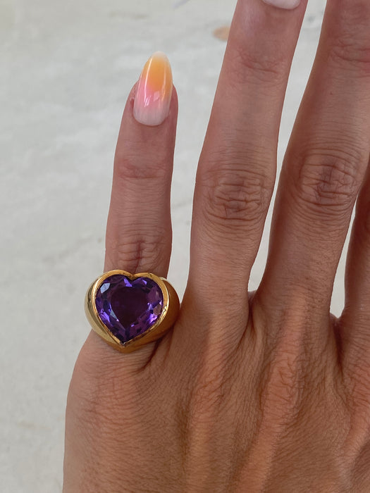 Vintage 14K Amethyst Heart Pinky Ring