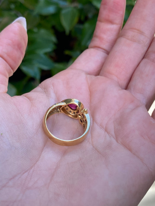 Vintage 18K Ruby Heart & Diamond Halo Ring – 1.04 TCW Ruby | 0.55 TCW Diamonds | Size 6.75