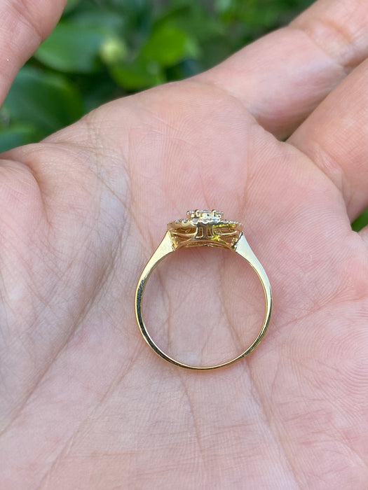 18k diamond round baguette ring size 7