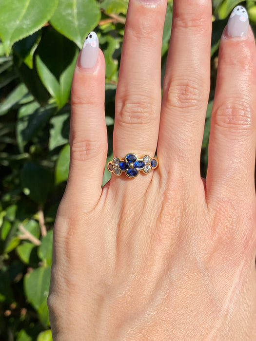 18k blue sapphire and diamond flower ring size 5