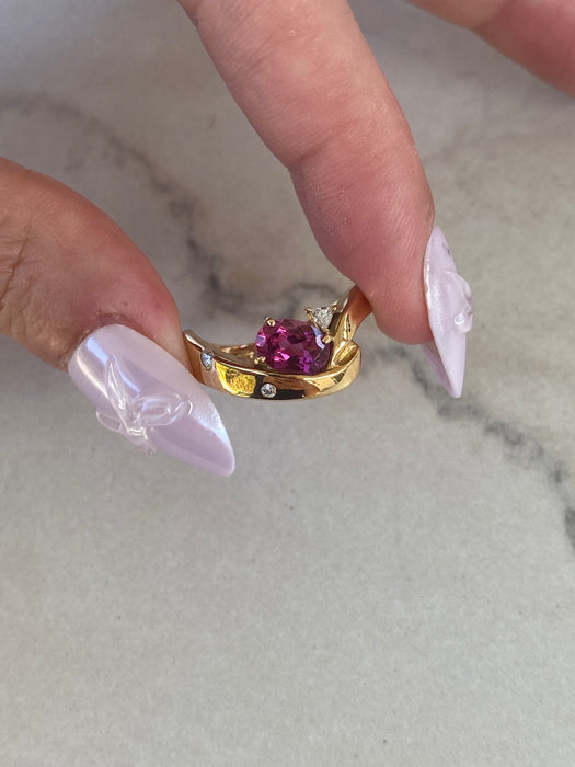 Vintage 18K Pink Tourmaline & Diamond Wavy Ring Size 6.5