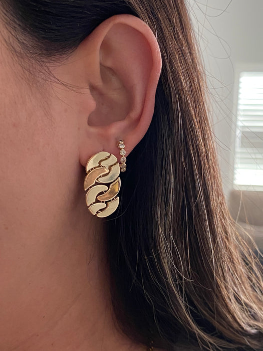 14k curb link earrings