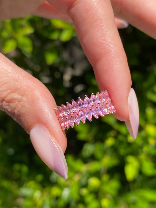 Vintage 18K Rose Gold Vintage Natural Pink Sapphire Marquise Ring | 1.85 Carats
