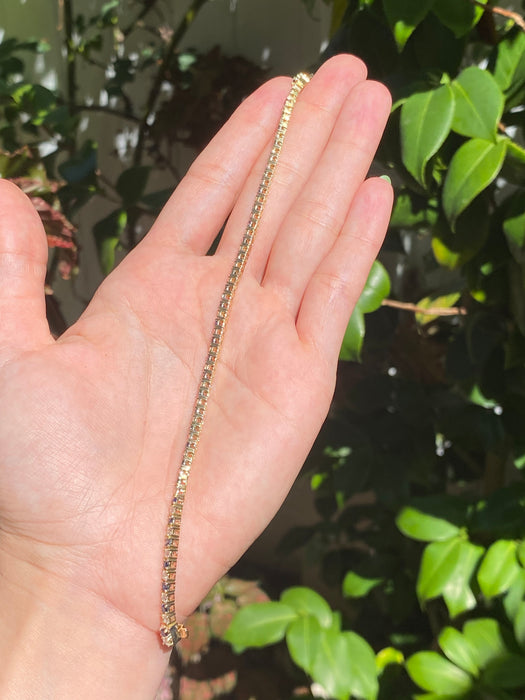 14k blue sapphire diamond bracelet 6.75”