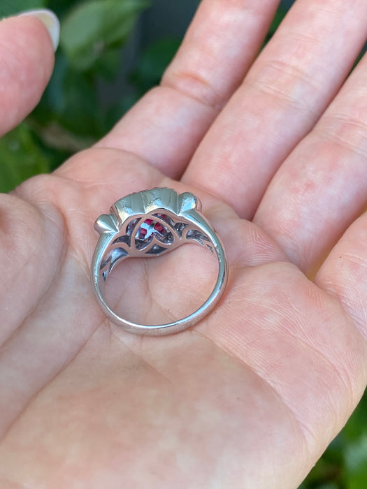 18k white gold ruby diamond heart ring
