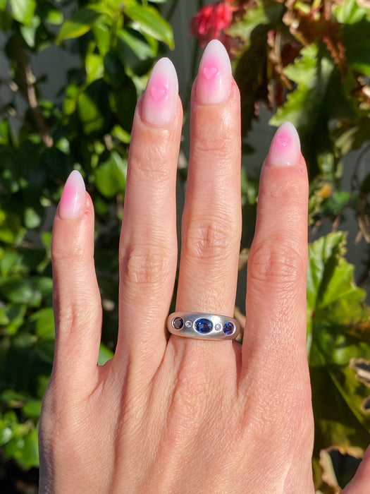 Vintage Platinum 900 Blue Sapphire & Diamond Flush Set Ring