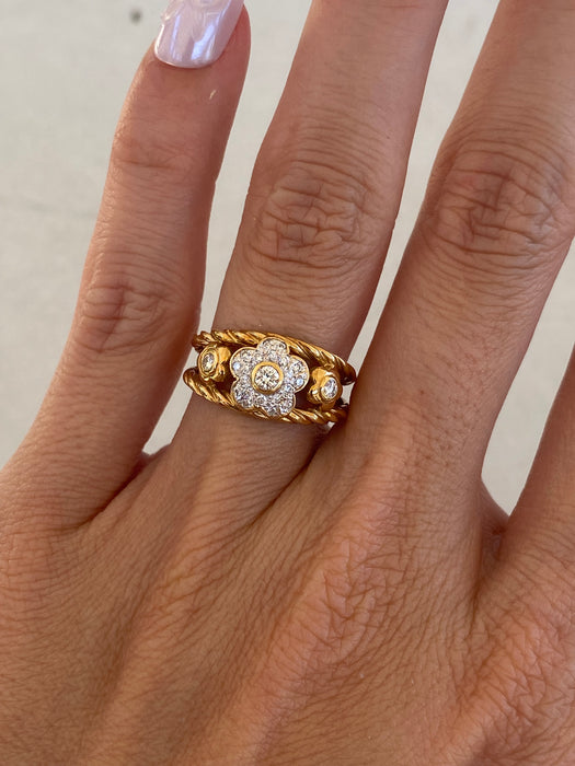 Vintage 18K Yellow Gold Double Rope Diamond Flower Ring