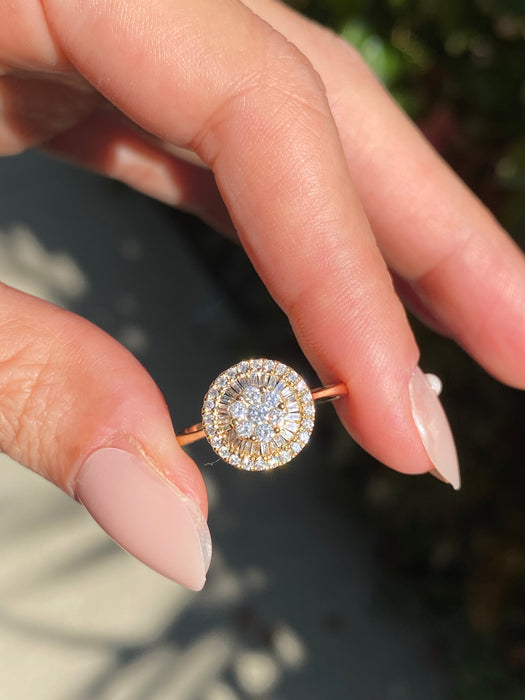 18k diamond round baguette ring size 7