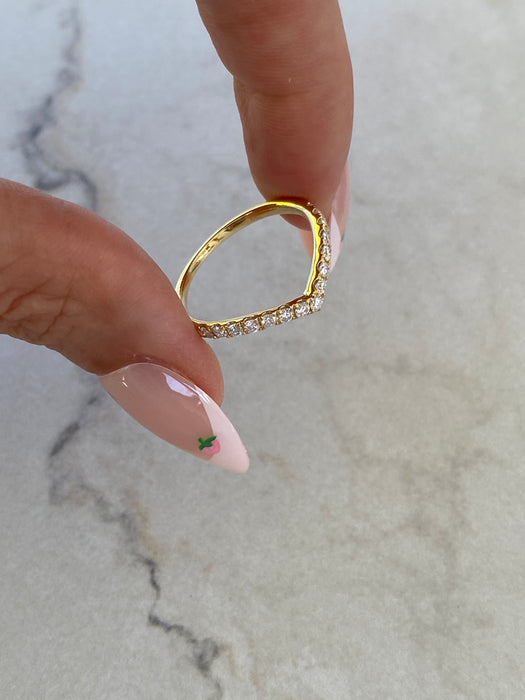 18K Natural Diamond Chevron Ring
