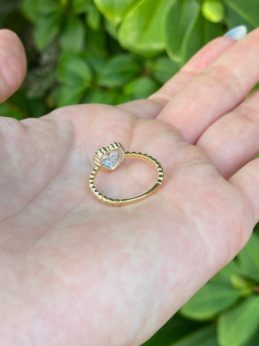 18k diamond heart baguette ring size 6.25