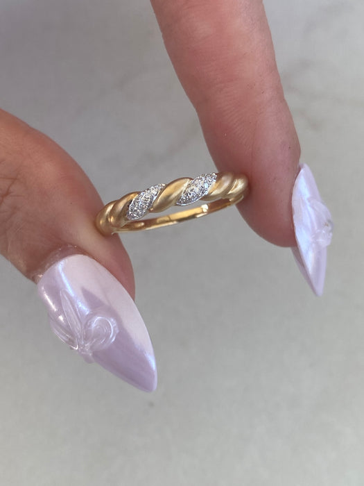 14K Natural Diamond Croissant Ring