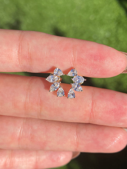 14k 1.3 carats lab pear diamond stud earrings