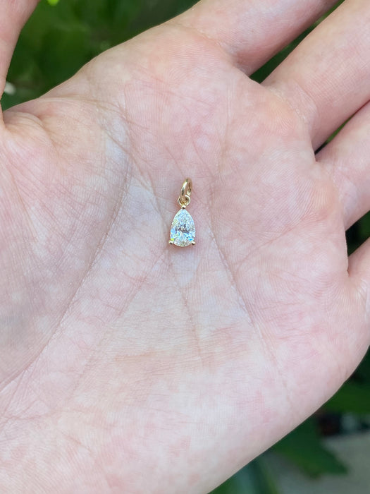 14k 1.04 tcw lab pear diamond pendant