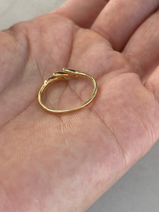 14K Gold Diamond Lightning Bolt Ring Size 7