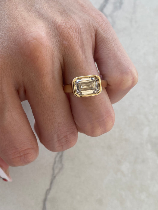 14K Gold 3.02 Carat Emerald-Cut Lab Diamond Bezel Ring - IGI