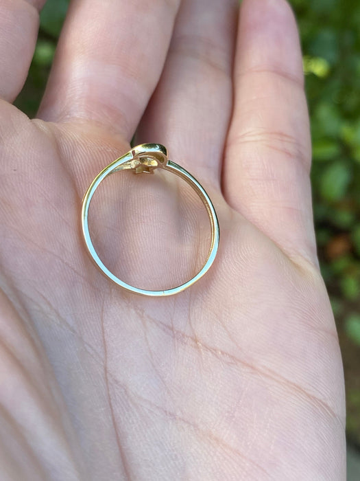 14k moon and fluted star ring