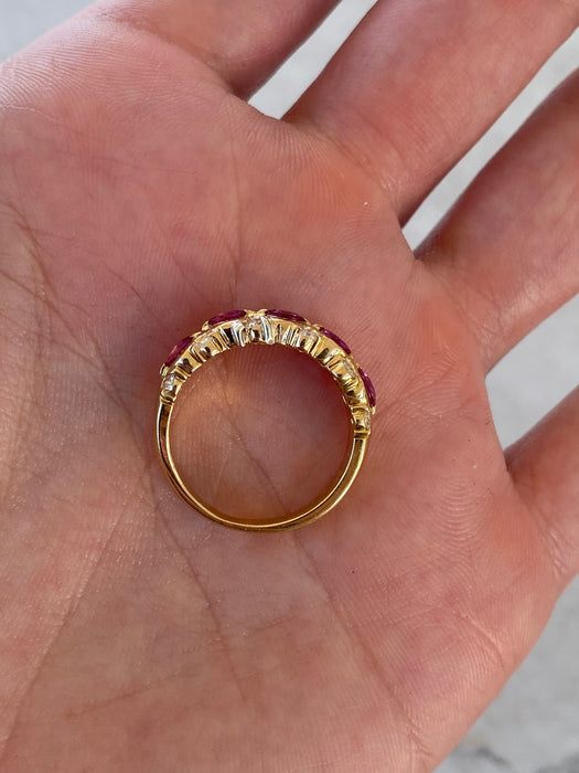 Vintage 18K Natural Ruby & Diamond Ring