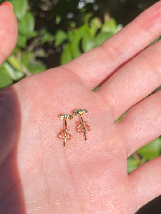 14k emerald and diamond flower stud earrings