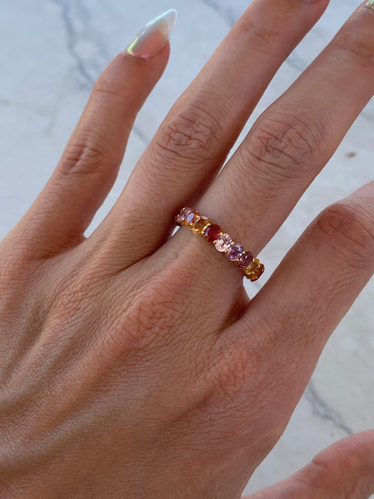 18K Rainbow Sapphire Ring