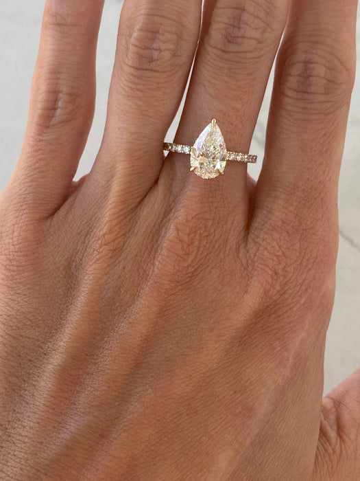 14K 2.02ct Pear Lab Diamond Ring