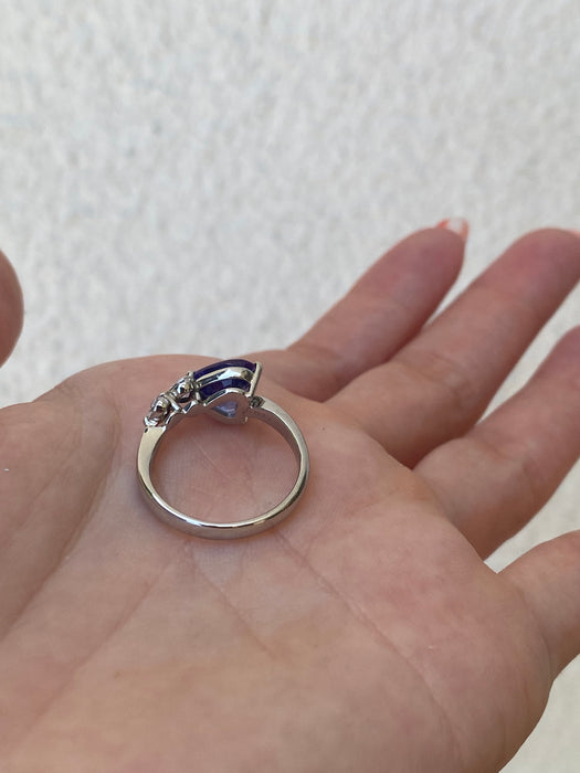 Platinum blue sapphire diamond heart ring size 6.5