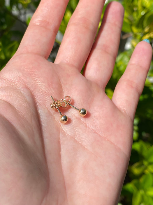 14k bead stud earrings