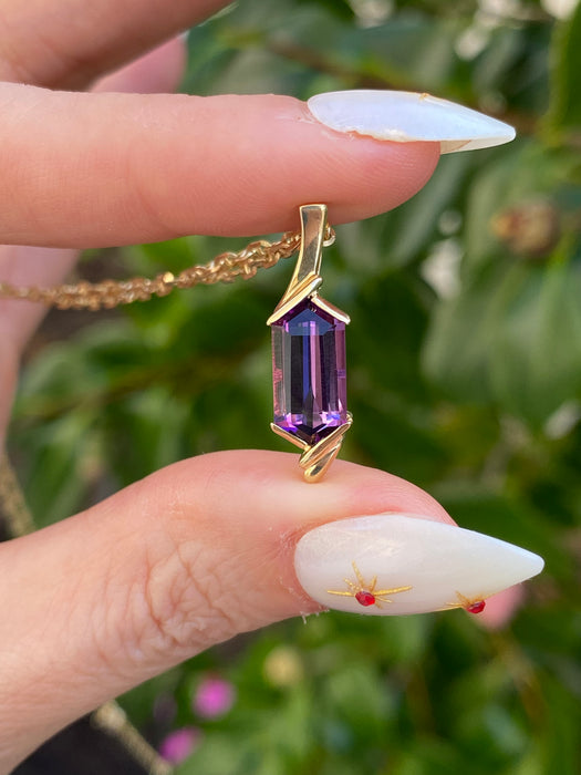 Vintage 14K Gold Specialty Cut Amethyst Pendant