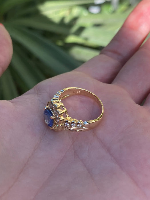 18k blue sapphire and diamond ring size 6.25